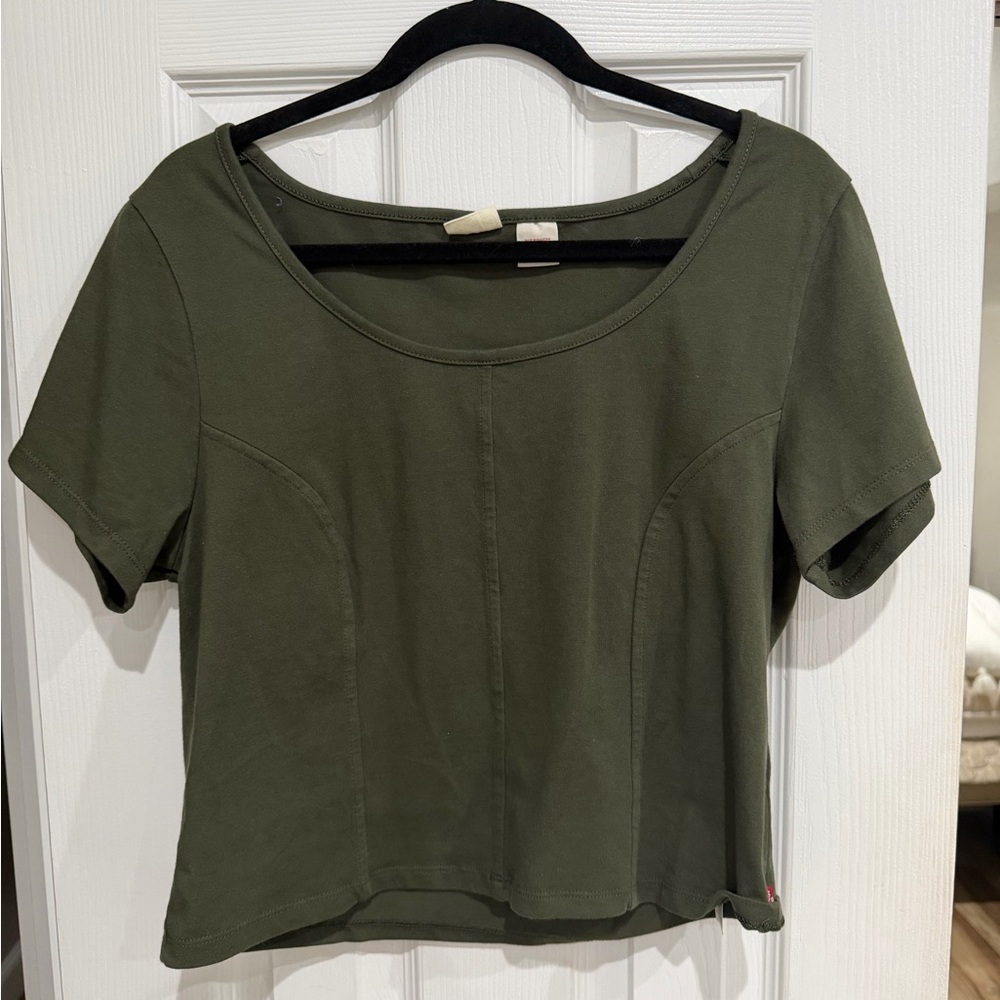 Levi's Dark Olive Short Sleeve Tee